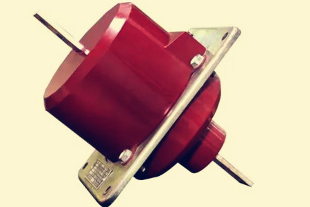 電流互感器如何測量大電流?如何接電流表?